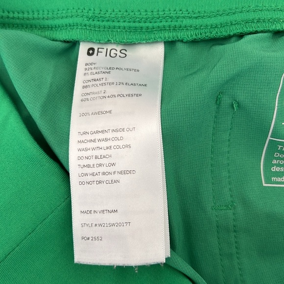 Figs Women’s Scrub Set FREE X Safety Green Size L and L Tall - Picture 6 of 8